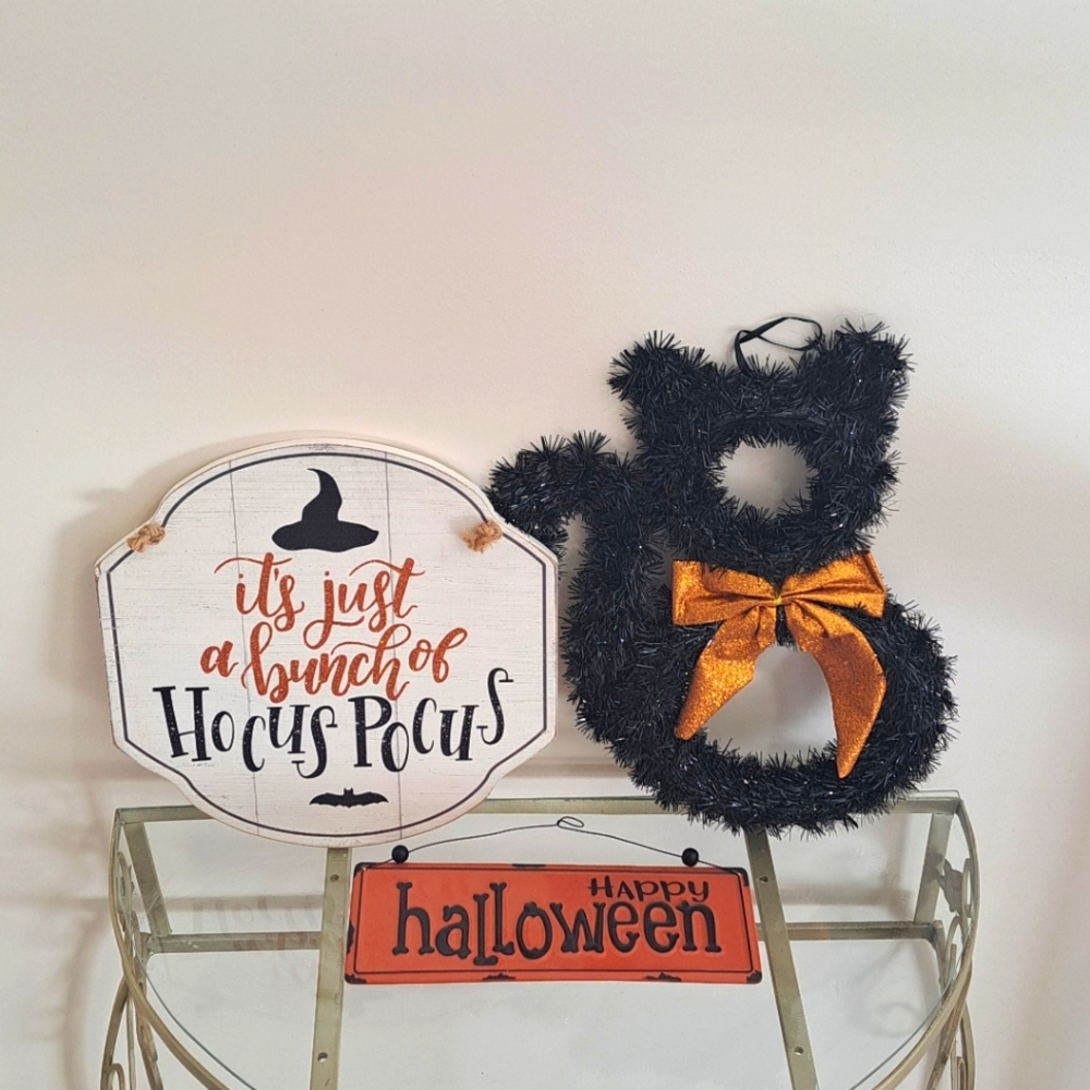 Halloween Hocus Pocus Black Cat 3 Piece Witchy Nostalgic 90s Vibes Decor Bundle.